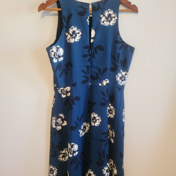 BNWT size 10 Banana Republic summer dress - Picture 2 of 7